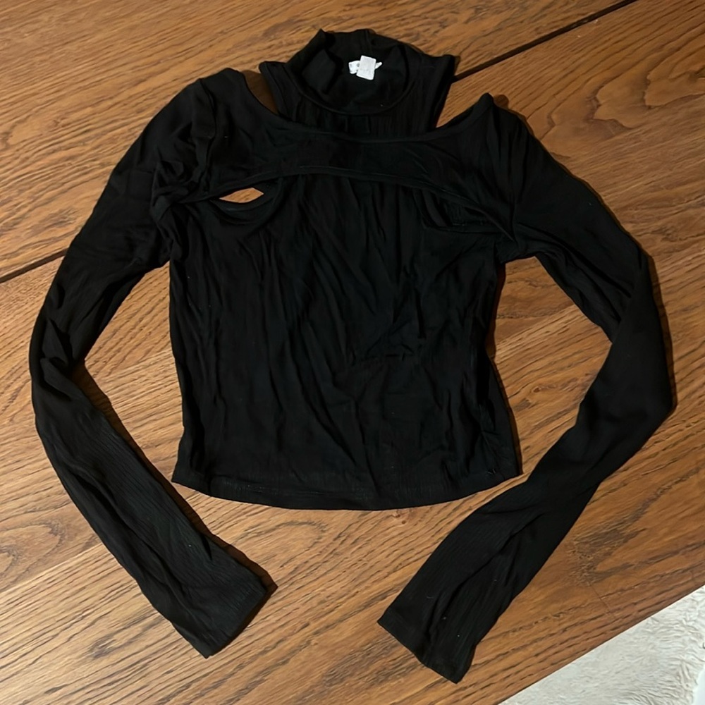 Garage cut out long sleeve top